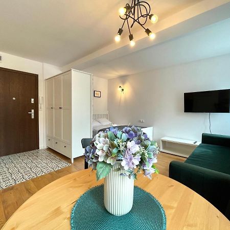 Apartament Przystanek Torun Bagian luar foto