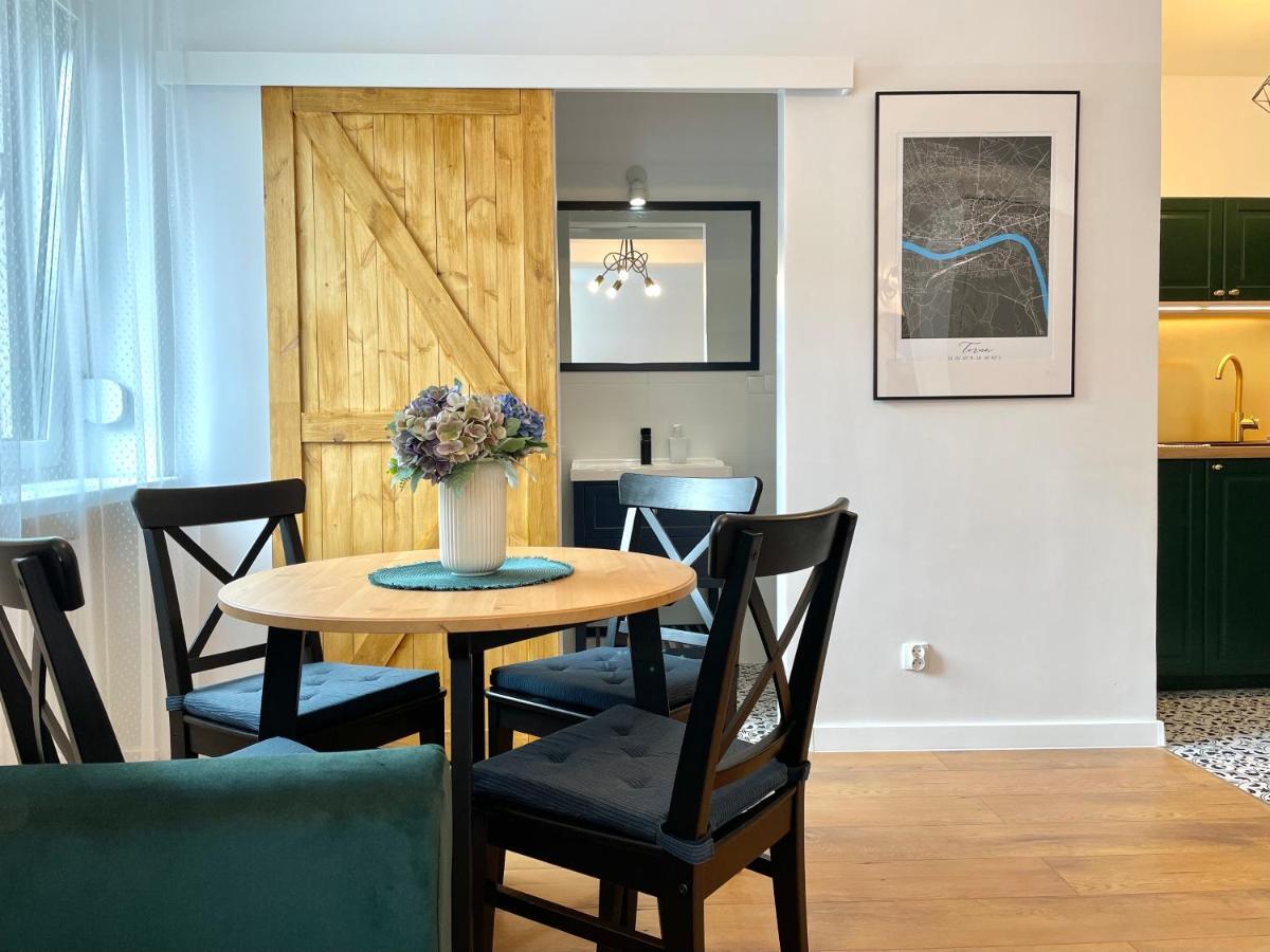 Apartament Przystanek Torun Bagian luar foto