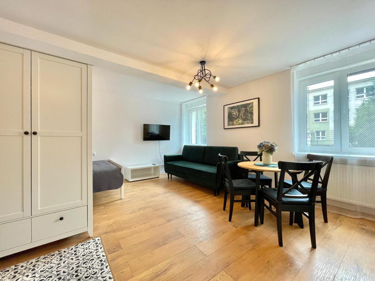 Apartament Przystanek Torun Bagian luar foto