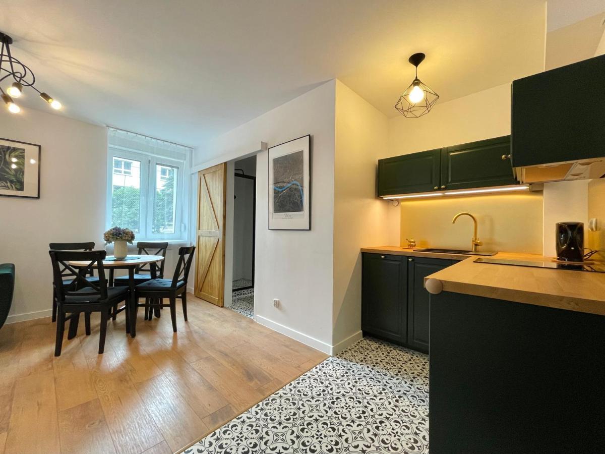 Apartament Przystanek Torun Bagian luar foto